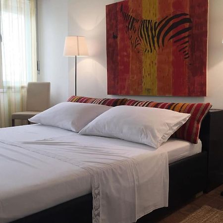 Domic ,Two Bedrooms Whit Large Terrace Njivice Luaran gambar