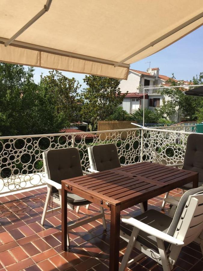 Domic ,Two Bedrooms Whit Large Terrace Njivice Luaran gambar
